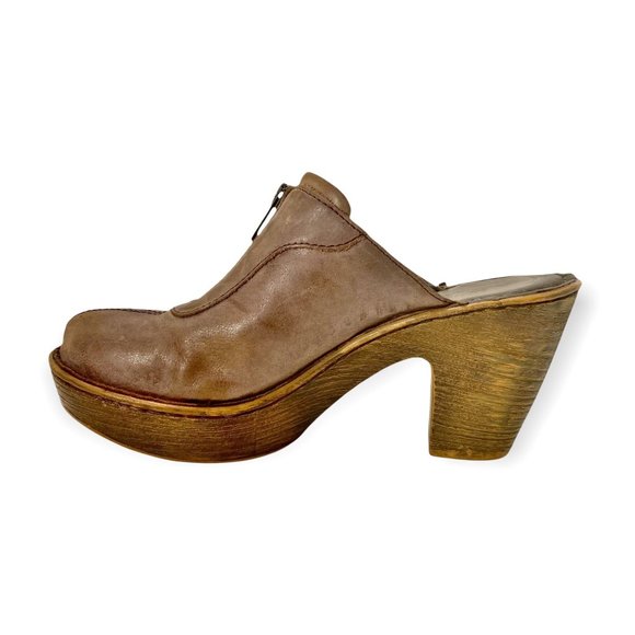 Born Haledon Taupe Leather Clogs 3 Inch Heels - Women's size 8 - Picture 8 of 11